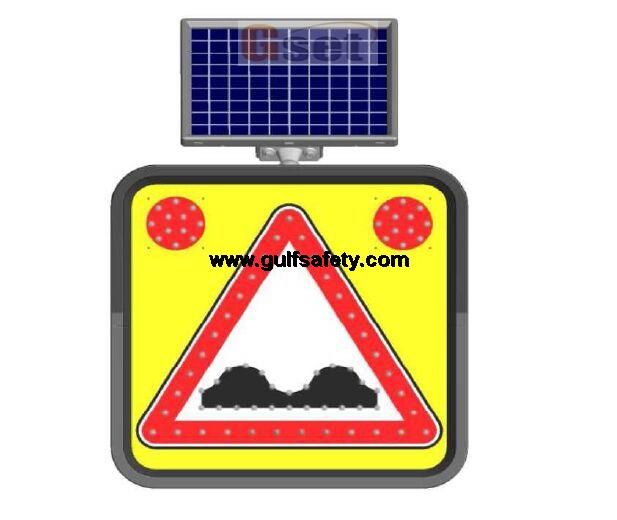 SOLAR WARNING PANEL -CAUTION ROAD HUMP