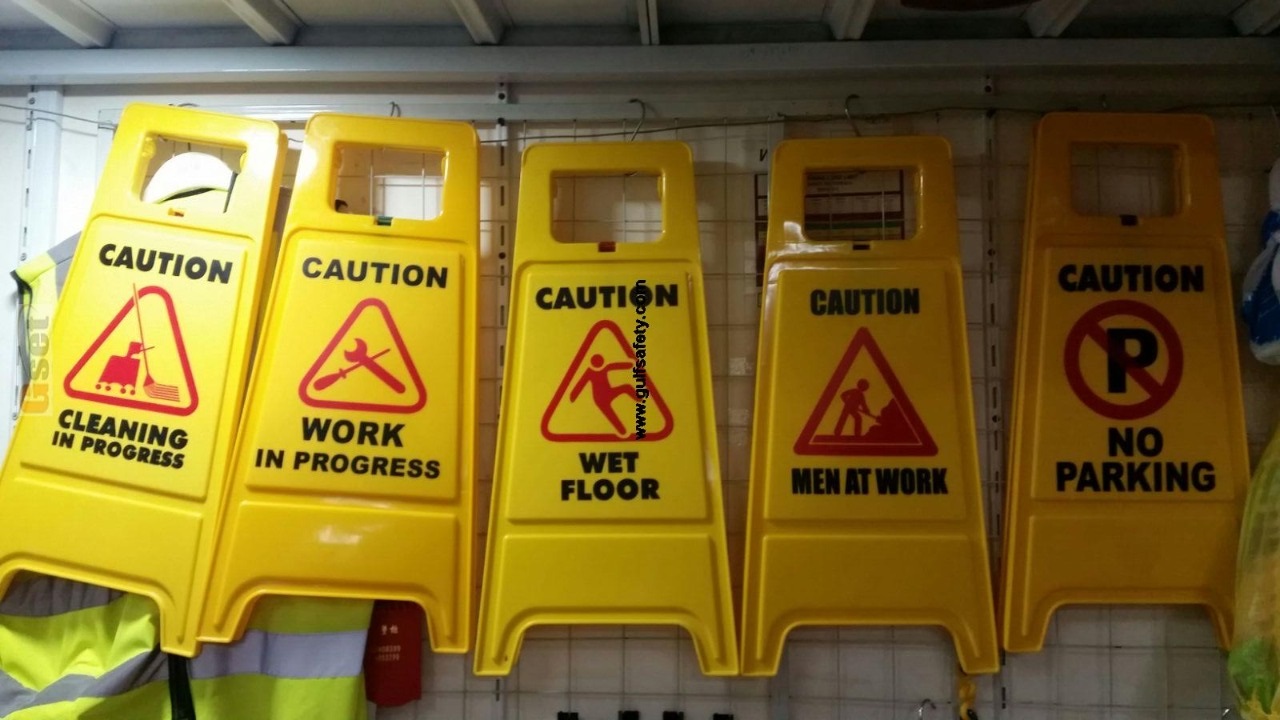 SIGN CAUTION WORK IN